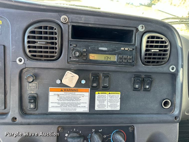 image for item NJ9492 2008 Freightliner Business Class M2 dump flatbed truck