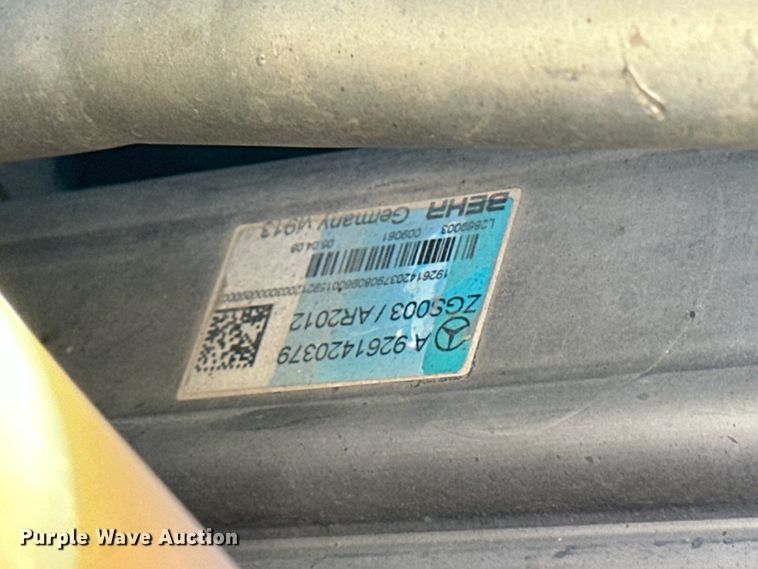 image for item NJ9492 2008 Freightliner Business Class M2 dump flatbed truck