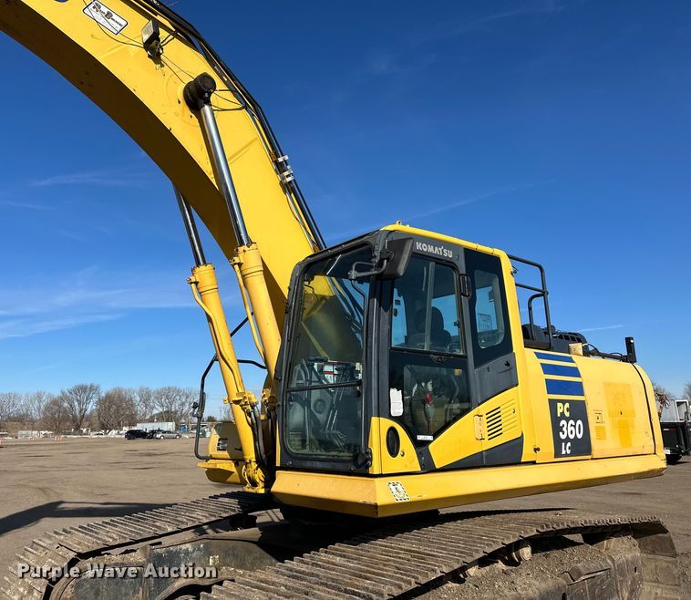 image for item NL9321 2014 Komatsu PC360LC-10 excavator
