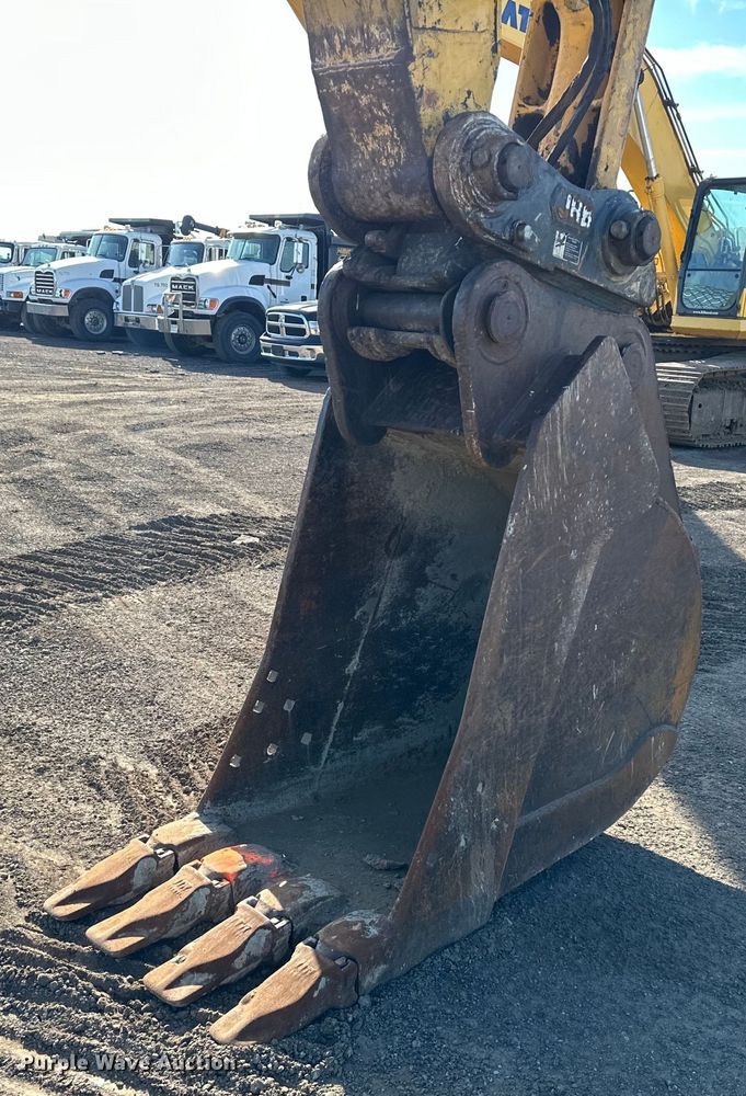 image for item NL9321 2014 Komatsu PC360LC-10 excavator