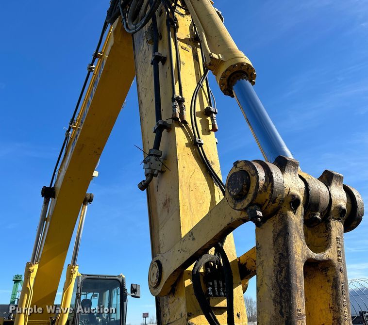 image for item NL9321 2014 Komatsu PC360LC-10 excavator