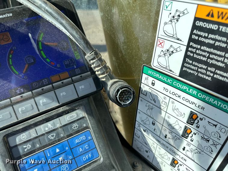 image for item NL9321 2014 Komatsu PC360LC-10 excavator