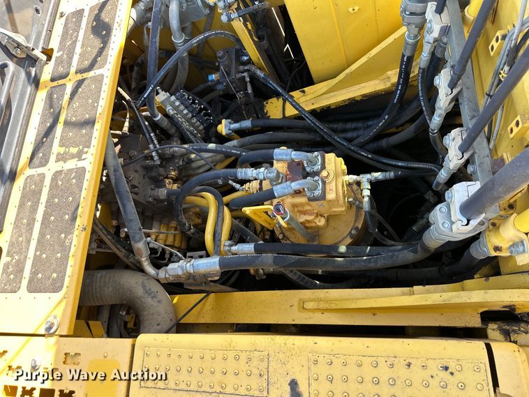 image for item NL9321 2014 Komatsu PC360LC-10 excavator