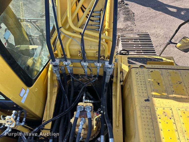 image for item NL9321 2014 Komatsu PC360LC-10 excavator