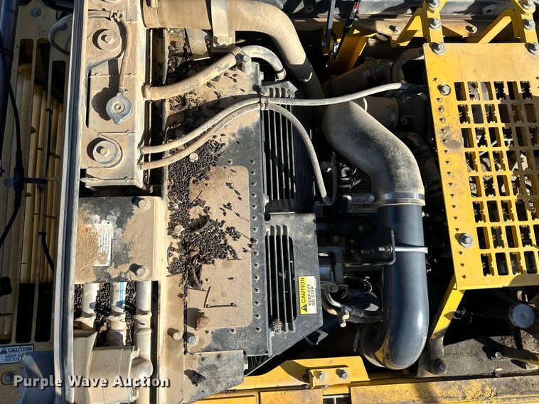 image for item NL9321 2014 Komatsu PC360LC-10 excavator