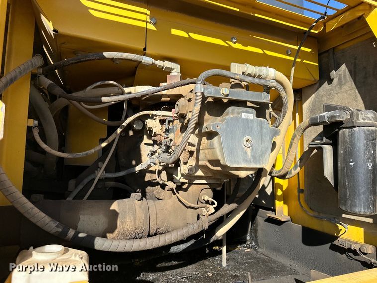 image for item NL9321 2014 Komatsu PC360LC-10 excavator