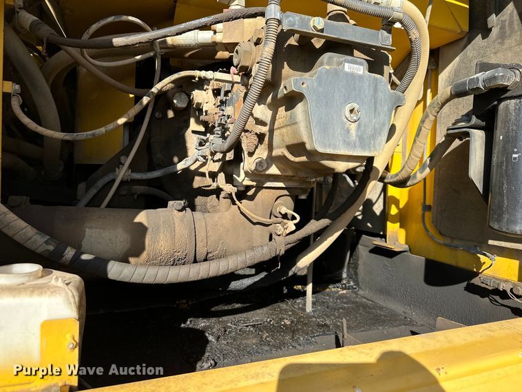 image for item NL9321 2014 Komatsu PC360LC-10 excavator
