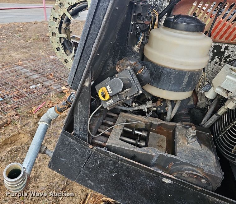 image for item NP9326 2010 Ditch Witch JT2020 Mach 1  directional boring unit