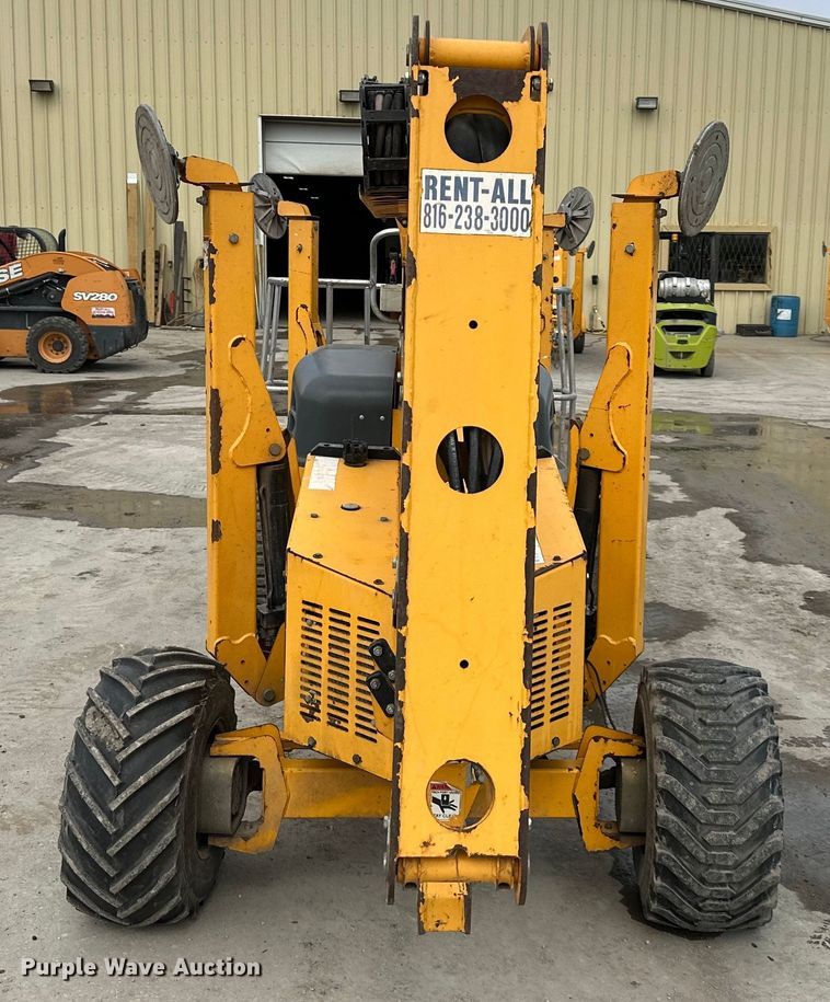 image for item NT9053 2012 Haulotte  45XA boom lift