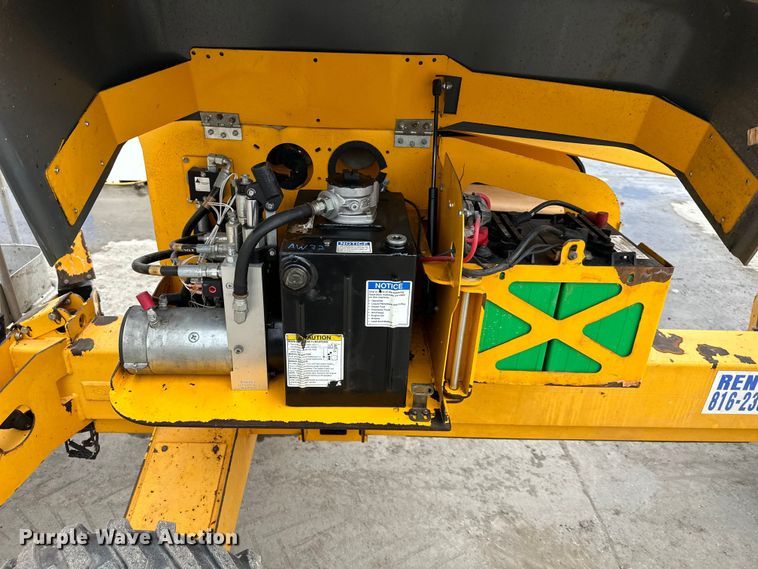 image for item NT9053 2012 Haulotte  45XA boom lift