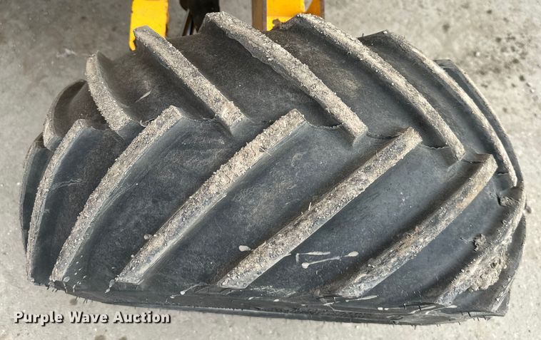 image for item NT9053 2012 Haulotte  45XA boom lift