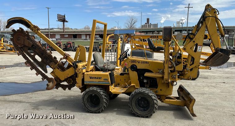 image for item NT9054 1998 Vermeer  V-3550A trencher