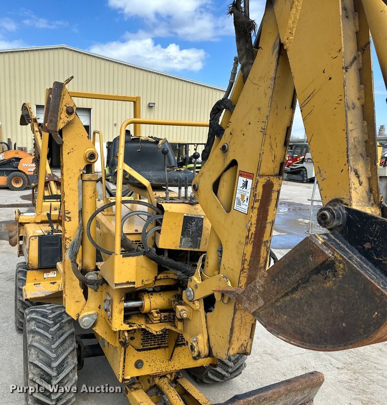 image for item NT9054 1998 Vermeer  V-3550A trencher
