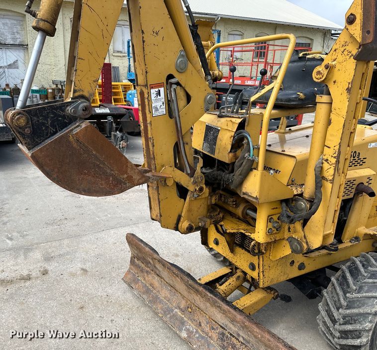 image for item NT9054 1998 Vermeer  V-3550A trencher