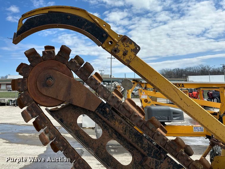 image for item NT9054 1998 Vermeer  V-3550A trencher