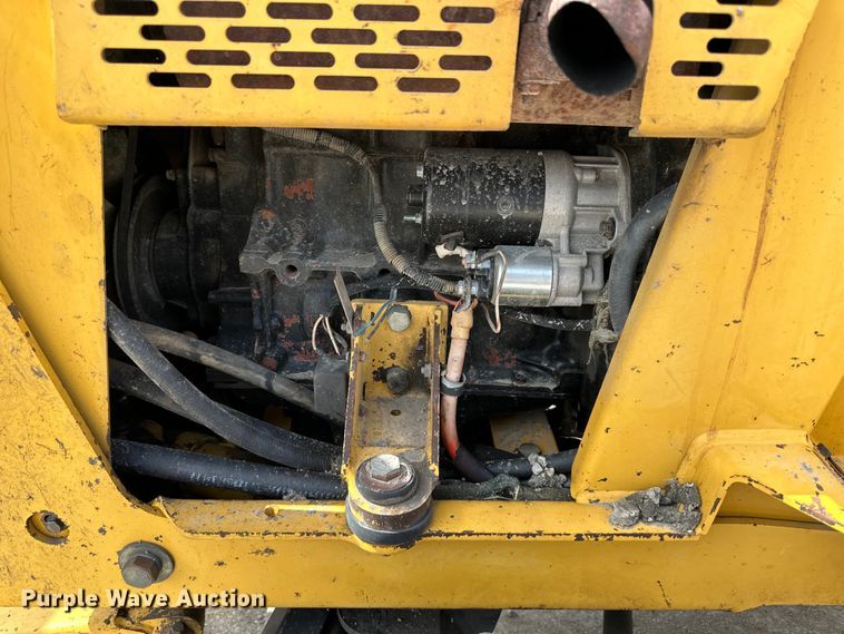 image for item NT9054 1998 Vermeer  V-3550A trencher