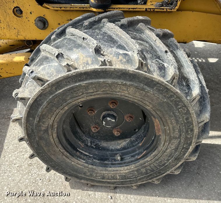 image for item NT9054 1998 Vermeer  V-3550A trencher