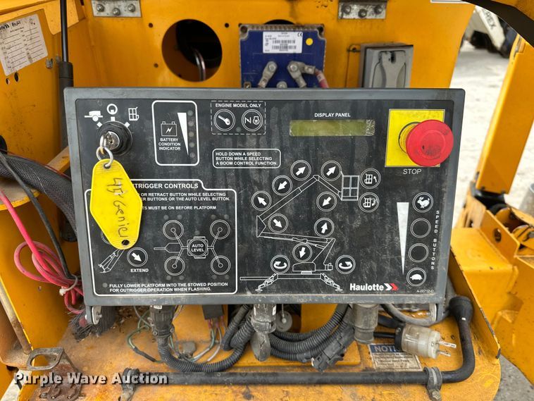 image for item NT9055 2011 Haulotte 4527A boom lift