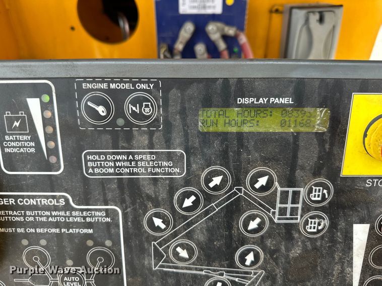 image for item NT9055 2011 Haulotte 4527A boom lift