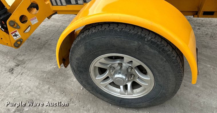 image for item NT9055 2011 Haulotte 4527A boom lift