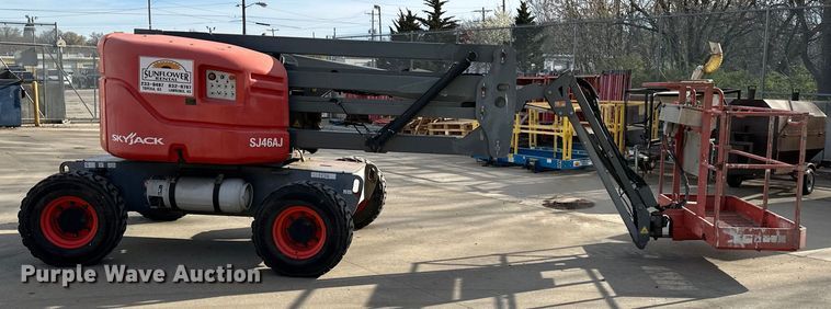 image for item NT9072 2014 Skyjack  SJ46AJ boom lift