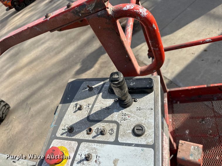 image for item NT9072 2014 Skyjack  SJ46AJ boom lift