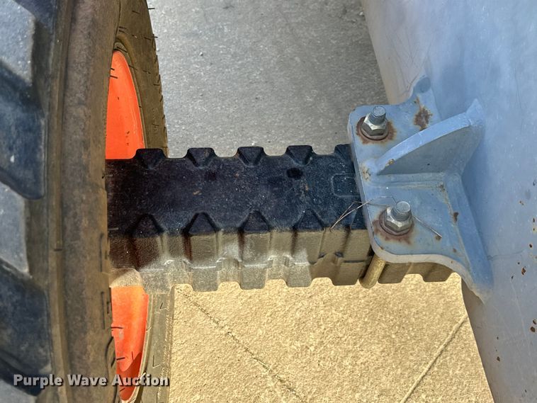 image for item NT9072 2014 Skyjack  SJ46AJ boom lift