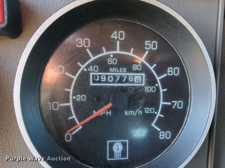 image for item NZ9435 2007 Kenworth T300 dump truck