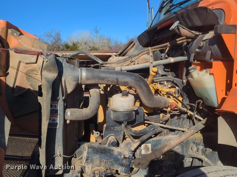 image for item NZ9435 2007 Kenworth T300 dump truck