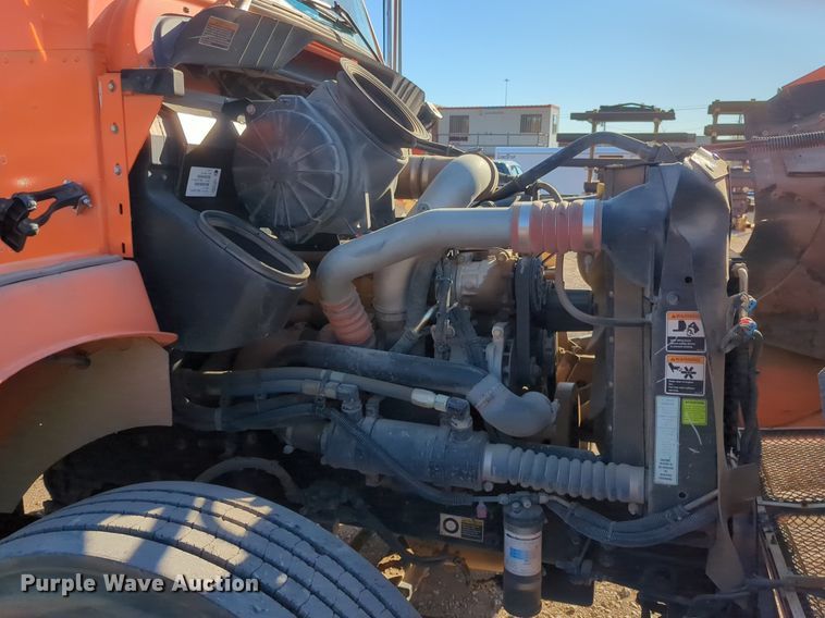 image for item NZ9435 2007 Kenworth T300 dump truck