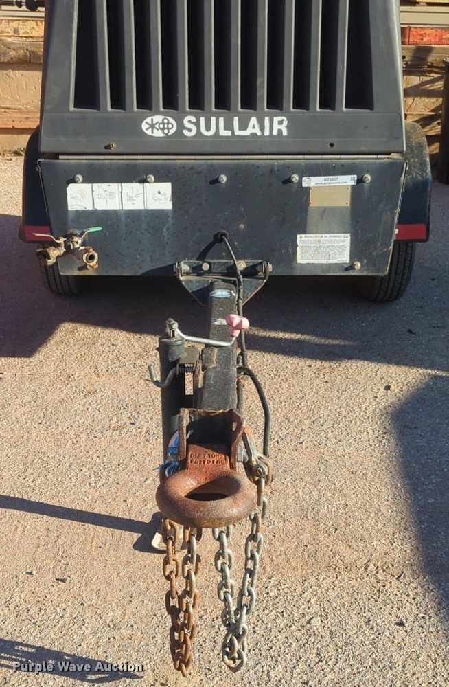 image for item NZ9437 Sullair 185 air compressor