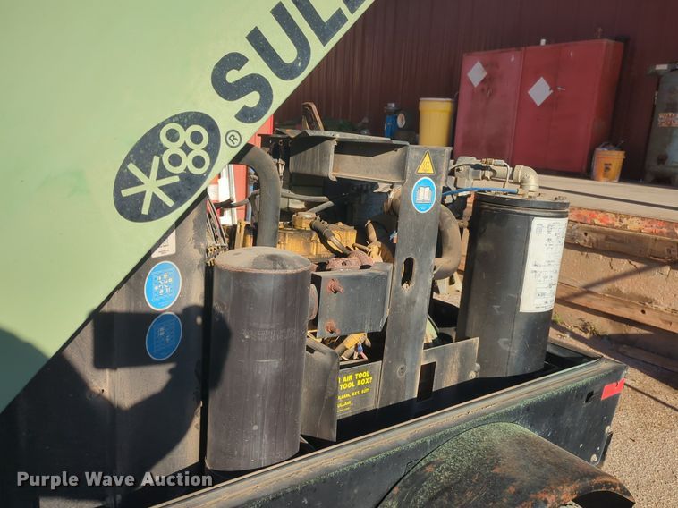 image for item NZ9437 Sullair 185 air compressor