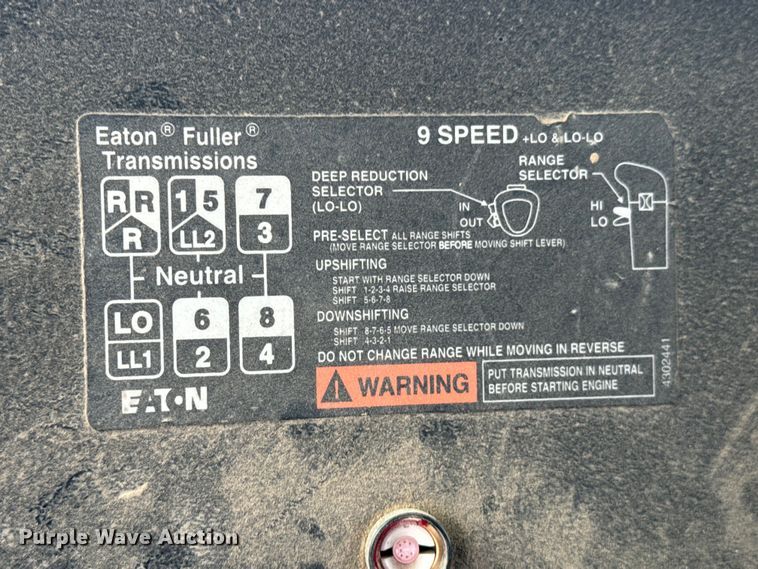 image for item OD9970 1999 Mack RD690S ready mix truck