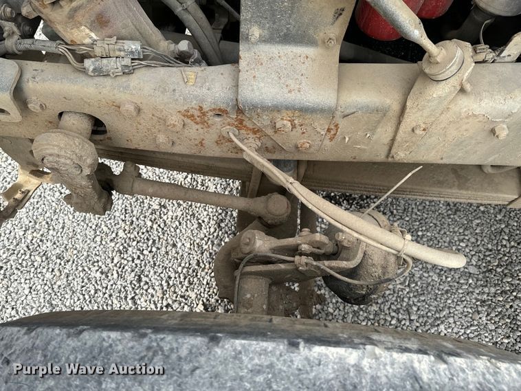 image for item OD9970 1999 Mack RD690S ready mix truck