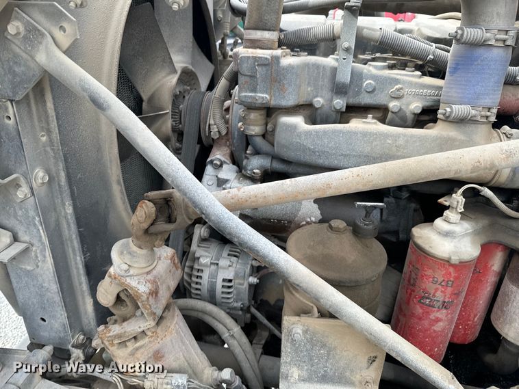 image for item OD9970 1999 Mack RD690S ready mix truck