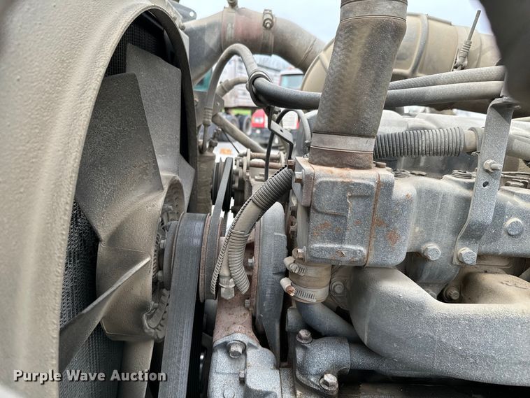 image for item OD9970 1999 Mack RD690S ready mix truck