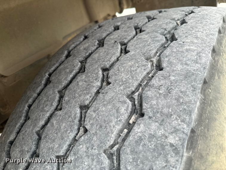 image for item OD9970 1999 Mack RD690S ready mix truck