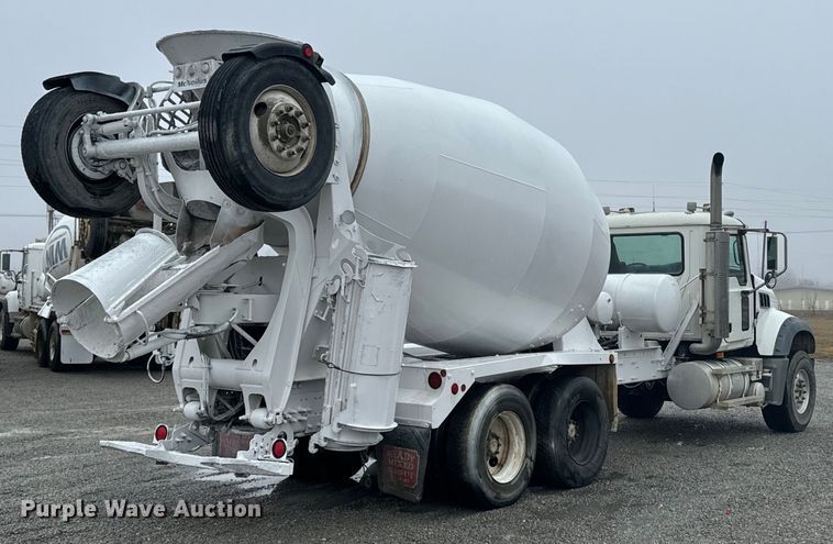 image for item OD9971 2007 Mack CTP713 ready mix truck