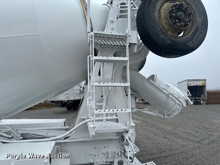 image for item OD9971 2007 Mack CTP713 ready mix truck