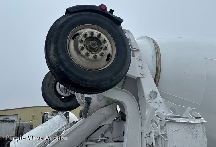 image for item OD9971 2007 Mack CTP713 ready mix truck