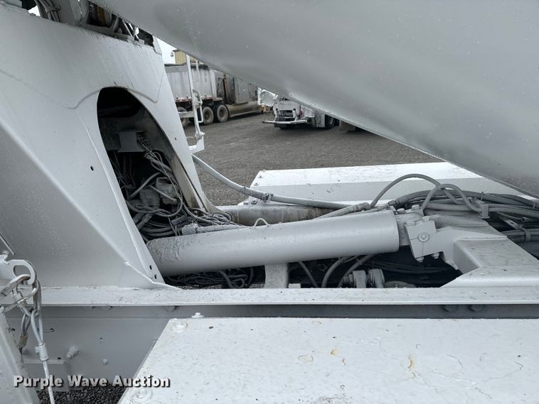 image for item OD9971 2007 Mack CTP713 ready mix truck