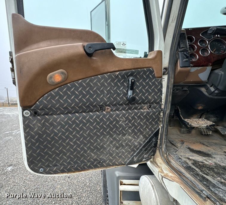 image for item OD9971 2007 Mack CTP713 ready mix truck