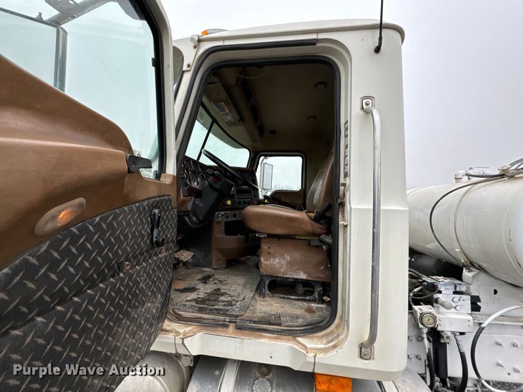 image for item OD9971 2007 Mack CTP713 ready mix truck