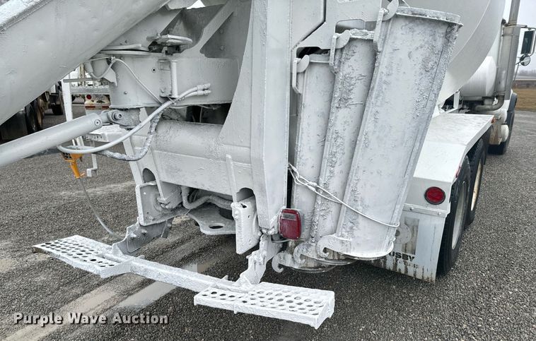 image for item OD9972 2006 Mack CV Series ready mix truck