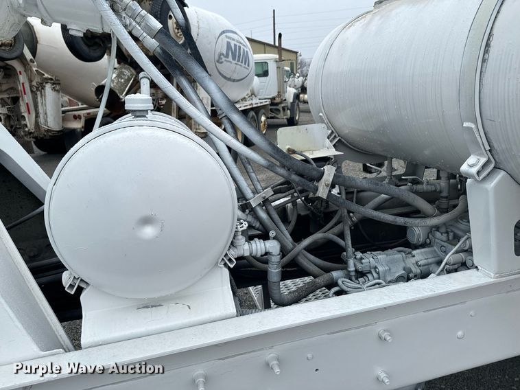 image for item OD9972 2006 Mack CV Series ready mix truck