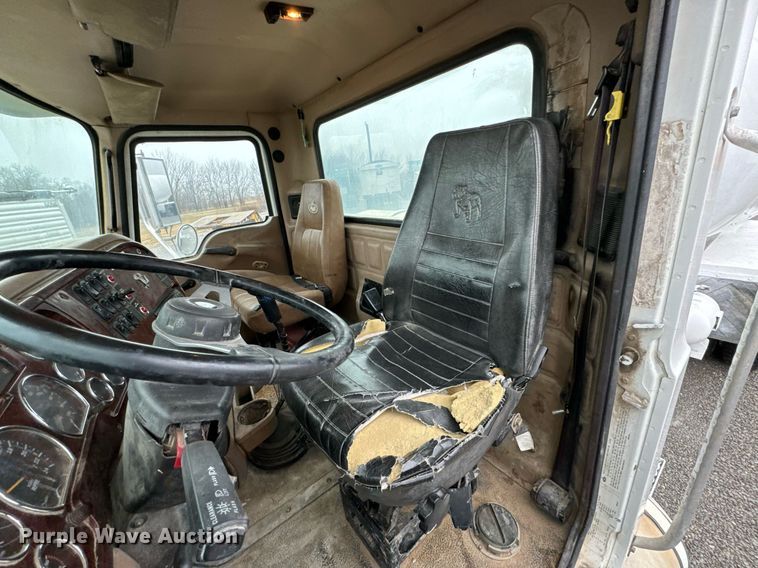 image for item OD9972 2006 Mack CV Series ready mix truck