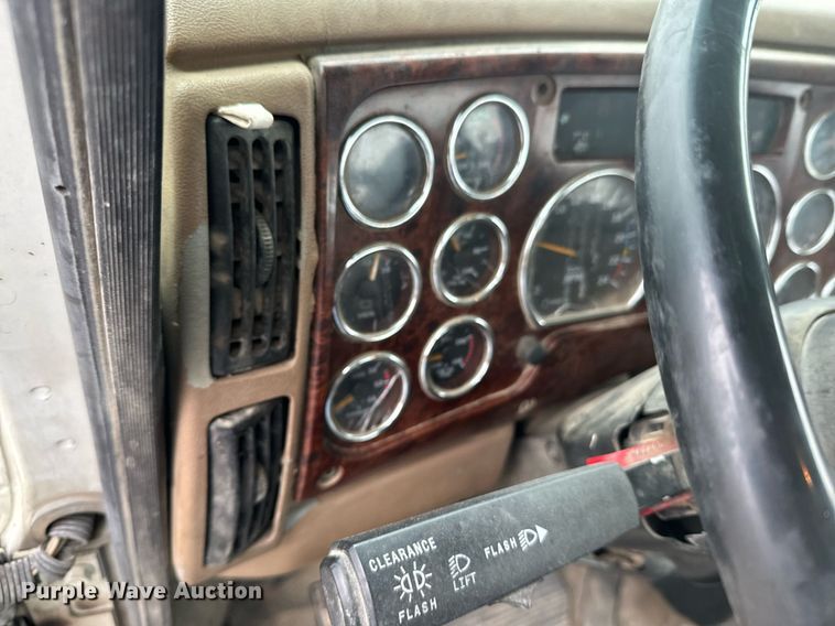 image for item OD9972 2006 Mack CV Series ready mix truck