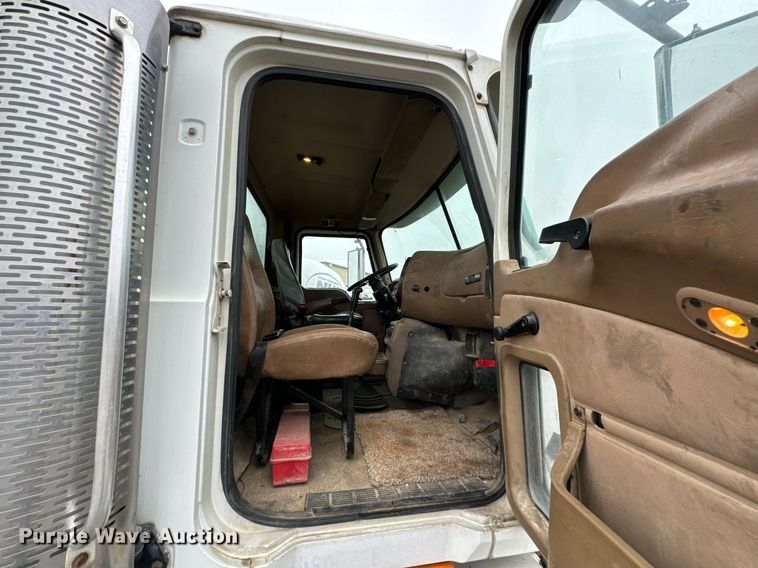 image for item OD9972 2006 Mack CV Series ready mix truck