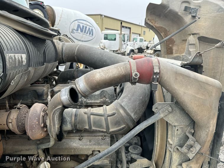 image for item OD9972 2006 Mack CV Series ready mix truck