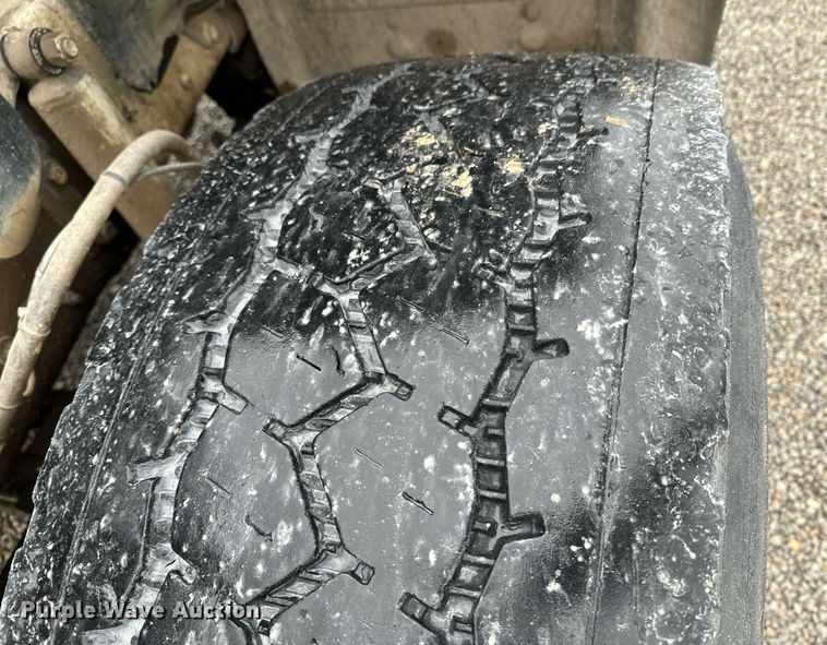 image for item OD9972 2006 Mack CV Series ready mix truck